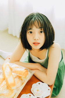 ASS年轻少妇浓毛PICS
